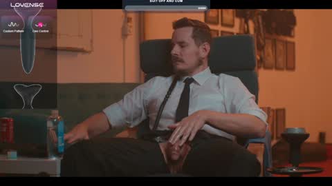 Snapshot of the_dilf chatting on 12.28.24 The DILF -  online show from 12.28.24