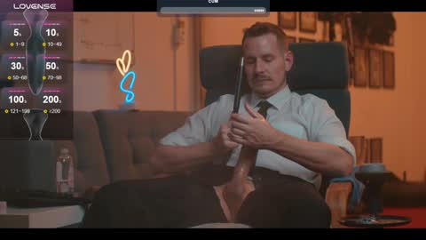 Snapshot of the_dilf chatting on 01.26.25 The DILF -  online show from 01.26.25