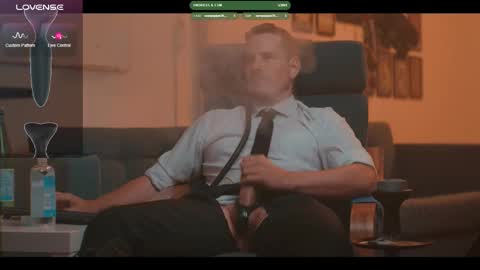 Snapshot of the_dilf chatting on 09.28.25 The DILF -  online show from 09.28.25