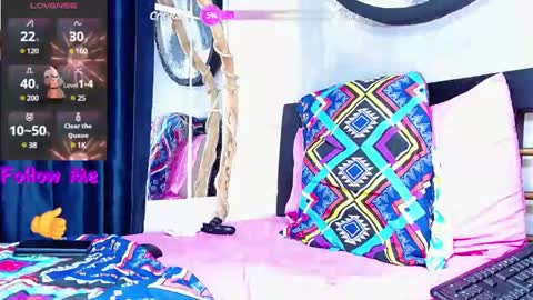 the dog lian online show from 02.08.25