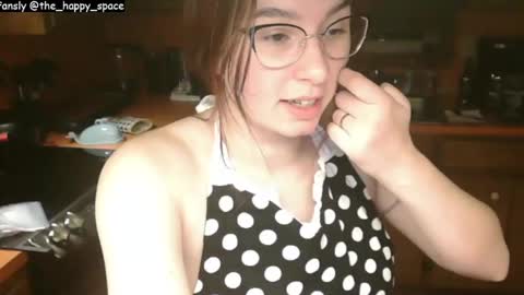 MATERNITY LEAVE  online show from 03.10.25