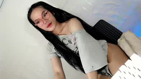 the_horny_bella online show from 04.21.26