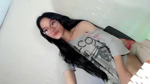 the_horny_bella online show from 04.25.26