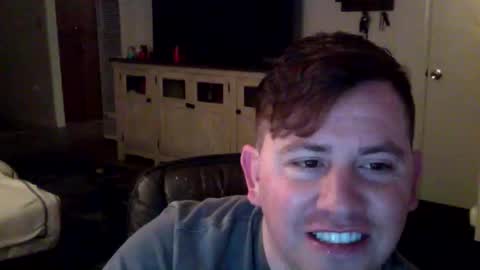 Snapshot of the_hundreds chatting on 03.21.26 the_hundreds online show from 03.21.26