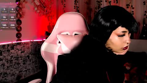 ...  ... online show from 10.12.25