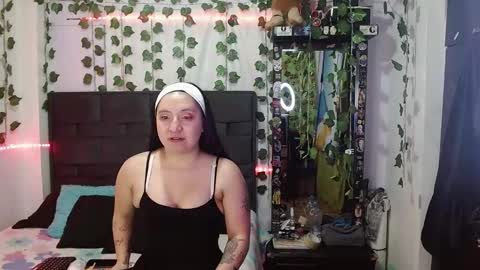 the_lesbian_game online show from 09.11.25