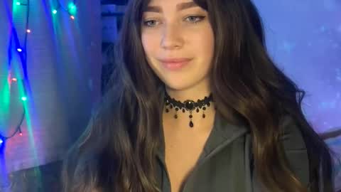 Oliviaaa online show from 02.03.26