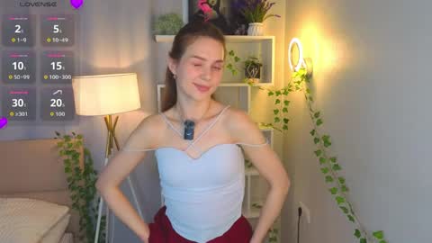 My name is Cynthia and Im very happy to see you in my sweet room  online show from 06.02.26