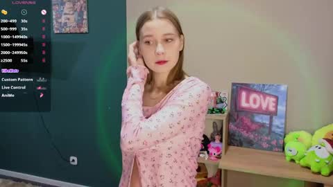 Vicky online show from 05.03.26