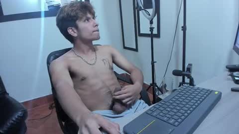 Snapshot of the_weed_guys chatting on 03.12.25 Danny online show from 03.12.25