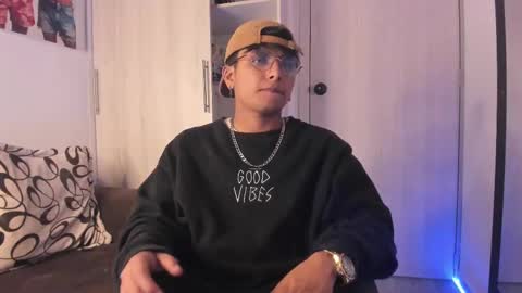 Snapshot of the_weed_guys chatting on 09.16.25 Danny online show from 09.16.25