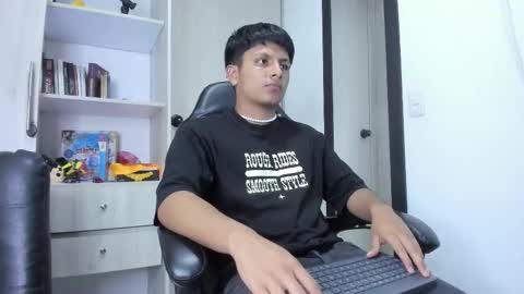 Snapshot of the_weed_guys chatting on 11.28.25 Danny online show from 11.28.25