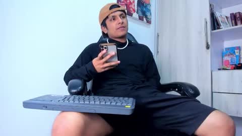 Snapshot of the_weed_guys chatting on 01.07.26 Danny online show from 01.07.26