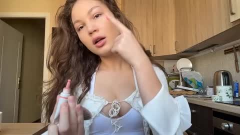 Veronika online show from 05.03.26