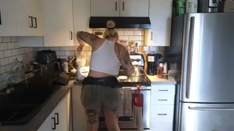 theauroramae -  online show from 06.15.26