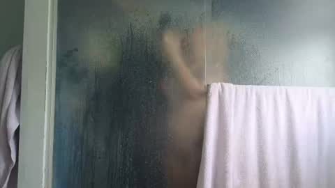 theauroramae -  online show from 06.28.26