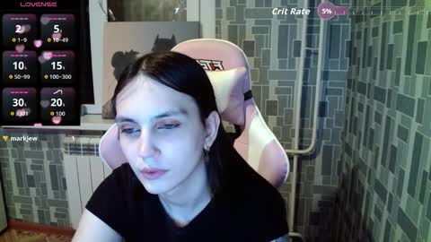 Snapshot of thebl4ckhearts chatting on 10.17.25 Daria and Diana 3 online show from 10.17.25