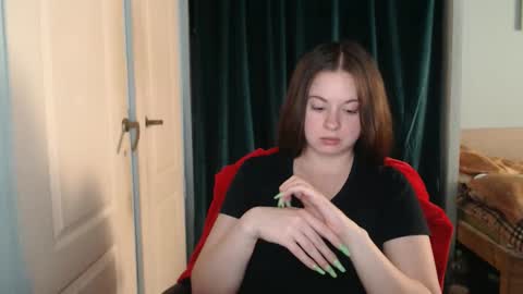 Snapshot of theblackdiamond194588 chatting on 06.05.26 raissa online show from 06.05.26