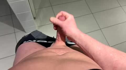 Snapshot of thebodythefeet chatting on 02.13.26 thebodythefeet online show from 02.13.26