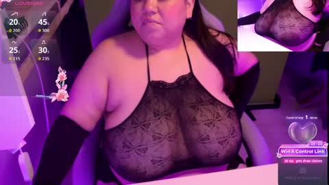 TheBouncingBetty online show from 04.21.26