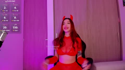 Alicia Alikath  online show from 10.18.25