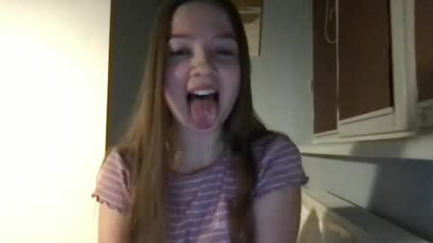 Snapshot of thecrystal chatting on 02.17.25 Crystal online show from 02.17.25