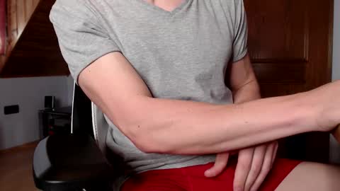 Snapshot of thedome372 chatting on 11.18.25 thedome372 online show from 11.18.25