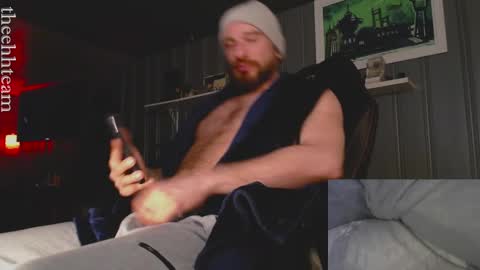 Snapshot of theehhteam chatting on 03.10.25 H online show from 03.10.25