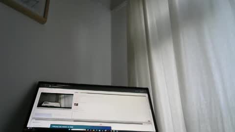 Snapshot of theericshow chatting on 09.17.25 theericshow online show from 09.17.25