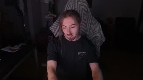 Snapshot of thefabuloussam chatting on 09.22.25 Thefabulousam Independent Model online show from 09.22.25