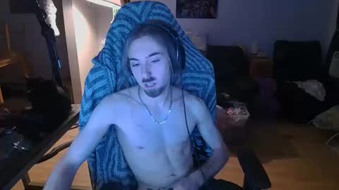 Snapshot of thefabuloussam chatting on 10.08.25 Thefabulousam Independent Model online show from 10.08.25