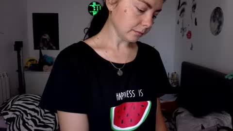 TheFarmergirl online show from 08.05.26