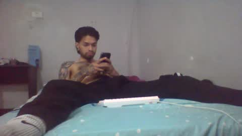 independent Model online show from 06.19.26