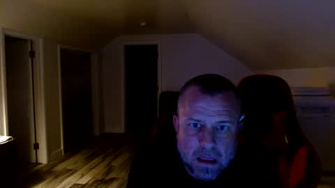 Snapshot of theflirtinsquirts chatting on 02.04.26 EthicalNightOps online show from 02.04.26
