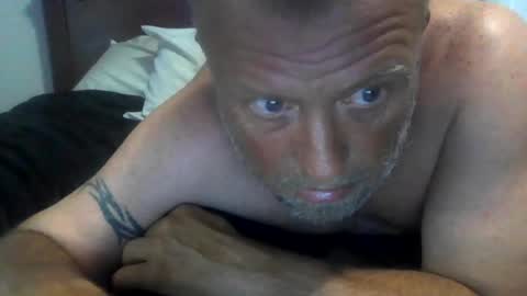 Snapshot of theflirtinsquirts chatting on 06.17.26 EthicalNightOps online show from 06.17.26