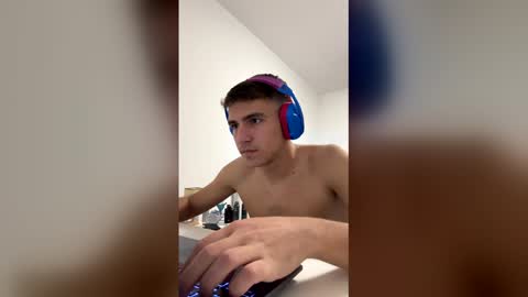 Snapshot of thefuckboy316615 chatting on 05.21.26 thefuckboy316615 online show from 05.21.26