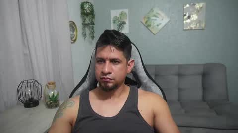 Snapshot of thegianni chatting on 11.08.25 Marcelo online show from 11.08.25