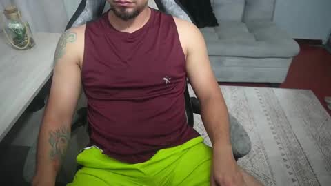 Snapshot of thegianni chatting on 11.13.25 Marcelo online show from 11.13.25