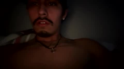 Snapshot of theglorious2002 chatting on 12.01.25 theglorious2002 online show from 12.01.25