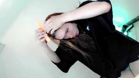 laisa online show from 02.12.25