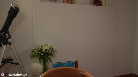 Iris online show from 03.11.26