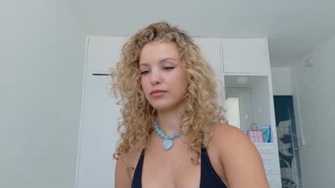 Lily Marie online show from 05.01.26