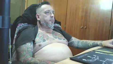 Snapshot of thekier chatting on 01.17.26 thekier online show from 01.17.26