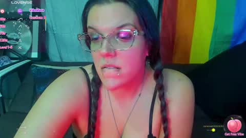 Goddess Nola online show from 10.21.25