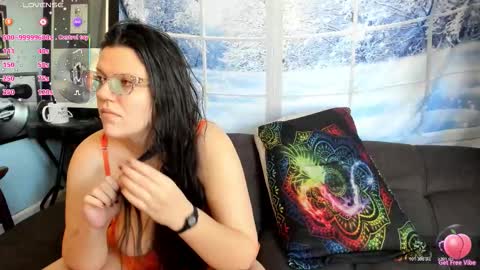 Goddess Nola online show from 02.04.26