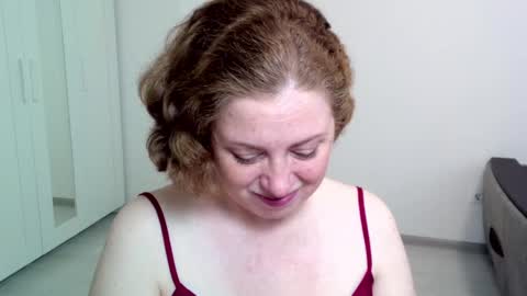 Ella online show from 12.10.24