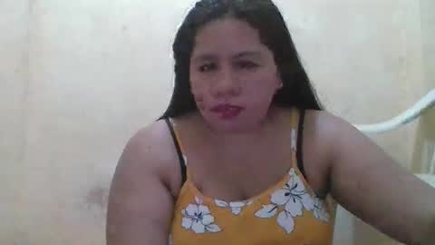 Snapshot of thelma794100 chatting on 11.05.25 thelma794100 online show from 11.05.25