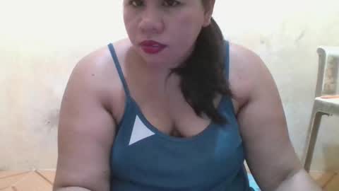 Snapshot of thelma794100 chatting on 11.25.25 thelma794100 online show from 11.25.25