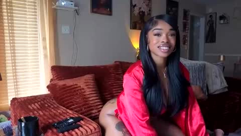 thelovelybrown online show from 05.08.26