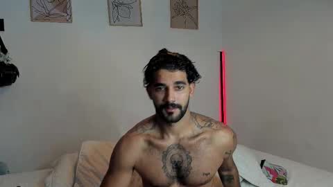 Snapshot of thelovers666 chatting on 01.12.26 Evangeline and Asaf online show from 01.12.26